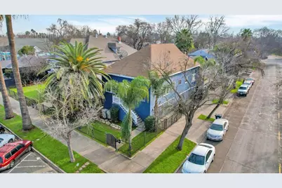 2611 Alhambra Boulevard, Sacramento, CA 95817 - Photo 8