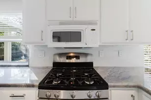 4 Marina Blue Ct, Sacramento, CA 95831 - Photo 4