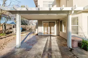 4 Marina Blue Ct, Sacramento, CA 95831 - Photo 52