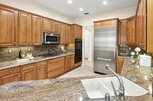 755 Castleberry Ln, Lincoln, CA 95648 - Photo 18