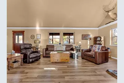 18810 Phyllis Road, Cottonwood, CA 96022 - Photo 12