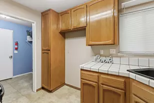 7831 Clark Fork Ln, Citrus Heights, CA 95610 - Photo 22