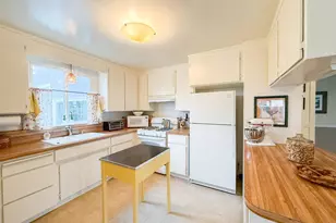 674 Wallis Ave, Gustine, CA 95322 - Photo 6