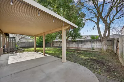 8487 Zinnia Way, Elk Grove, CA 95624 - Photo 36