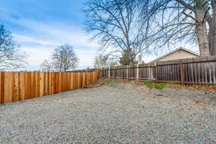 8556 Travary Way, Antelope, CA 95843 - Photo 36