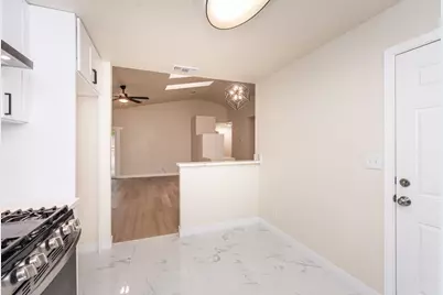 8556 Travary Way, Antelope, CA 95843 - Photo 20