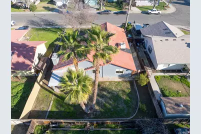 411 N Santa Monica, Los Banos, CA 93635 - Photo 8