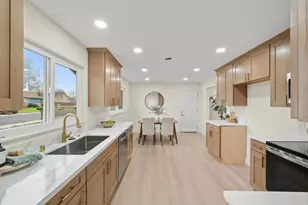 4905 Heatherdale Ln, Carmichael, CA 95608 - Photo 6