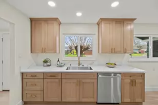 4905 Heatherdale Ln, Carmichael, CA 95608 - Photo 14