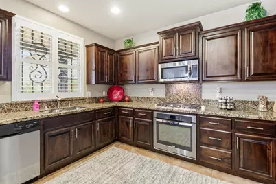 8301 Sienna Sand Drive, Sacramento, CA 95829 - Photo 16