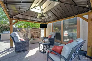 300 Sprig Cir, Folsom, CA 95630 - Photo 34