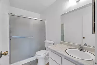 7124 Kelley Drive, Stockton, CA 95207 - Photo 14