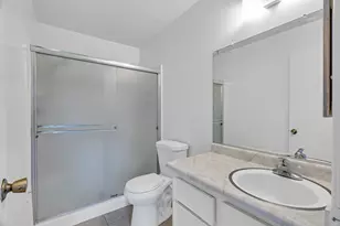 7124 Kelley Dr, Stockton, CA 95207 - Photo 14