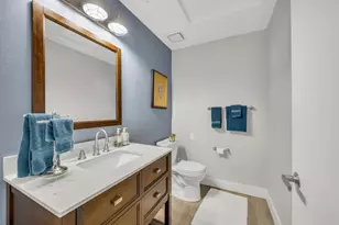 943 Shore Breeze Dr, Sacramento, CA 95831 - Photo 76