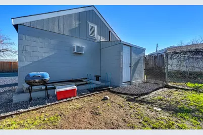 1923 Wyandotte Avenue, Oroville, CA 95966 - Photo 6