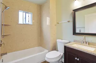 1543 Oxford Way, Stockton, CA 95204 - Photo 20