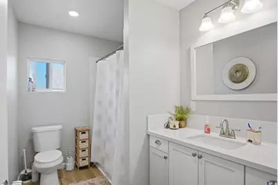 8708 Wilson Street, Patterson, CA 95363 - Photo 14