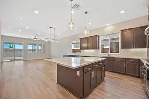2097 Pogonia St, Roseville, CA 95747 - Photo 4