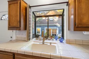 2331 G St, Sacramento, CA 95816 - Photo 12
