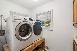 2331 G St, Sacramento, CA 95816 - Photo 16