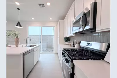 10045 Pixley Court, Roseville, CA 95747 - Photo 6