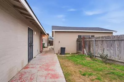 1740 Colorado Avenue, Turlock, CA 95382 - Photo 26