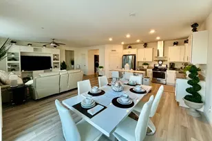 8210 Scrimshaw Wy, Sacramento, CA 95829 - Photo 4