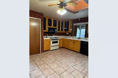 885 Del Monte Court, Manteca, CA 95336 - Photo 6