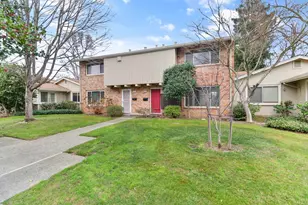 8275 La Riviera Dr, Sacramento, CA 95826 - Photo 2