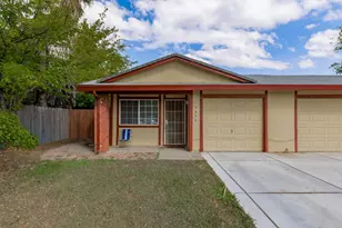 7450 Della Cir, Sacramento, CA 95828 - Photo 2