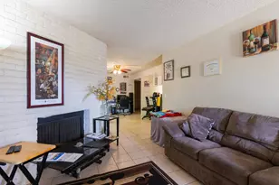 7450 Della Cir, Sacramento, CA 95828 - Photo 4