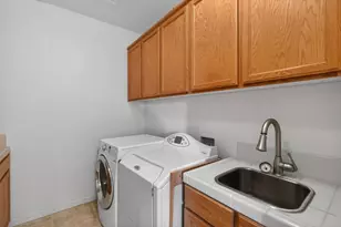 341 Menard Cir, Sacramento, CA 95835 - Photo 40