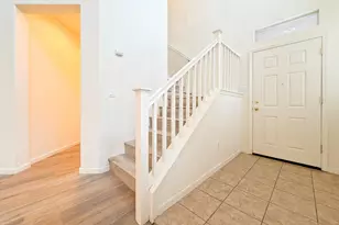 247 Dragonfly Cir, Sacramento, CA 95834 - Photo 8