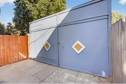 811 18th Street, Sacramento, CA 95811 - Photo 50