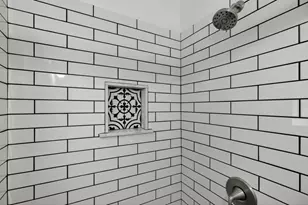 811 18th St, Sacramento, CA 95811 - Photo 20