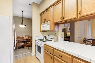 3404 Grimshaw Way, Elk Grove, CA 95758 - Photo 22