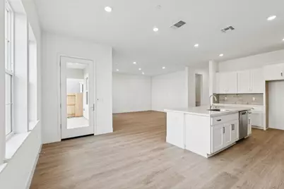 10298 Ayla Way, Elk Grove, CA 95757 - Photo 6
