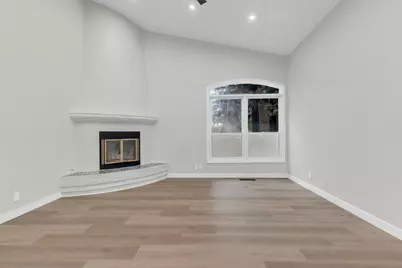 1603 Ellis Lake Dr., Marysville, CA 95901 - Photo 2