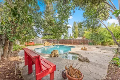 8129 S English Oak Way, Citrus Heights, CA 95610 - Photo 16