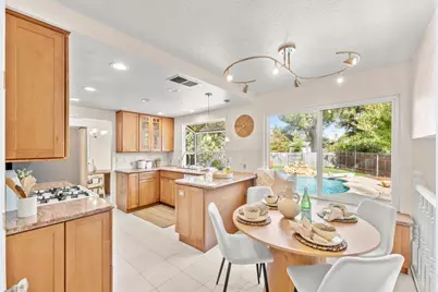 8129 S English Oak Way, Citrus Heights, CA 95610 - Photo 32