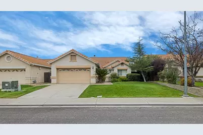 1959 Yorktown Drive, Lodi, CA 95242 - Photo 4