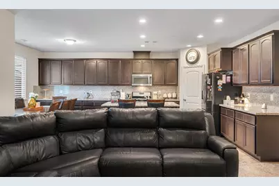1910 Southport Avenue, Livingston, CA 95334 - Photo 30