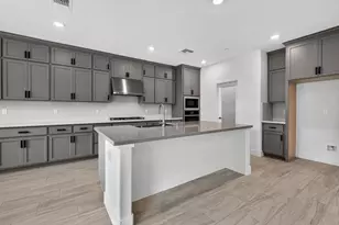 10309 Ayla Wy, Elk Grove, CA 95757 - Photo 2