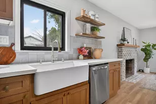 247 Cedar St, Roseville, CA 95678 - Photo 16