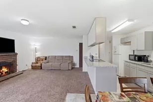 2003 Chambord Dr, Stockton, CA 95210 - Photo 4