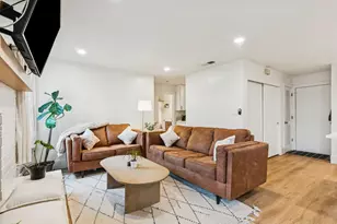 7401 Auburn Oaks Ct, Citrus Heights, CA 95621 - Photo 6