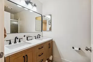 7401 Auburn Oaks Ct, Citrus Heights, CA 95621 - Photo 38