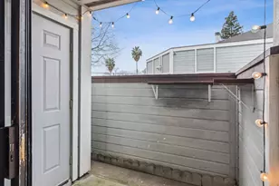 7401 Auburn Oaks Ct, Citrus Heights, CA 95621 - Photo 34