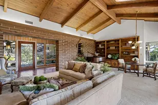 23 Riverbank Pl, Carmichael, CA 95608 - Photo 10