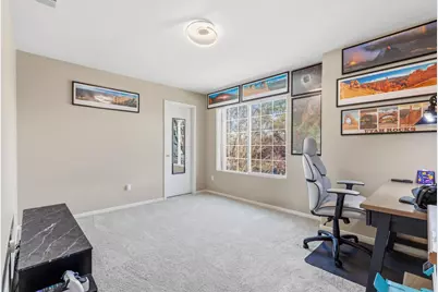 4504 Helens Oaks Circle, Stockton, CA 95210 - Photo 18